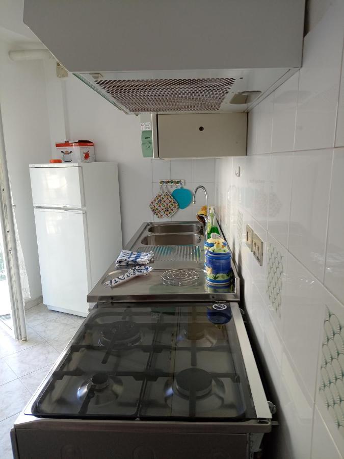 Appartamento Incantevole A Ospedaletti Exterior photo